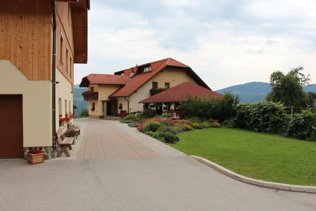 Apartments Organic Tourist Farm Jeglijenk Šentjanž pri Dravogradu Eksteriør billede